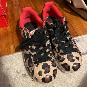 Cheetah print shell top Adidas